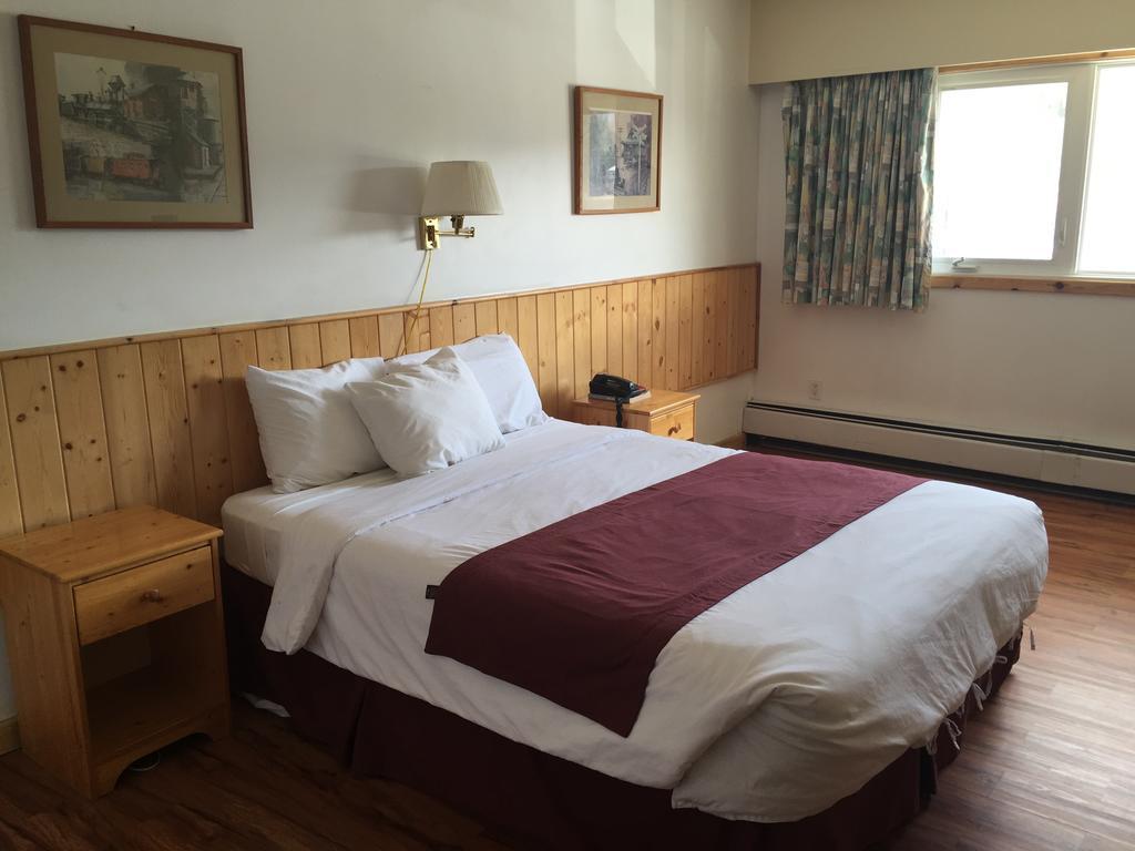 Canadas Best Value Inn- Riverview Hotel Whitehorse Luaran gambar
