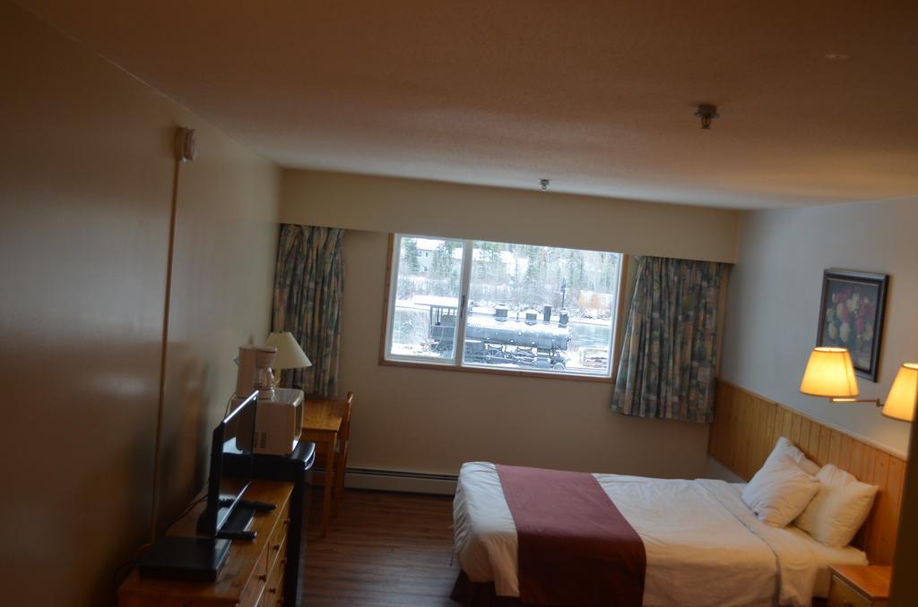 Canadas Best Value Inn- Riverview Hotel Whitehorse Luaran gambar