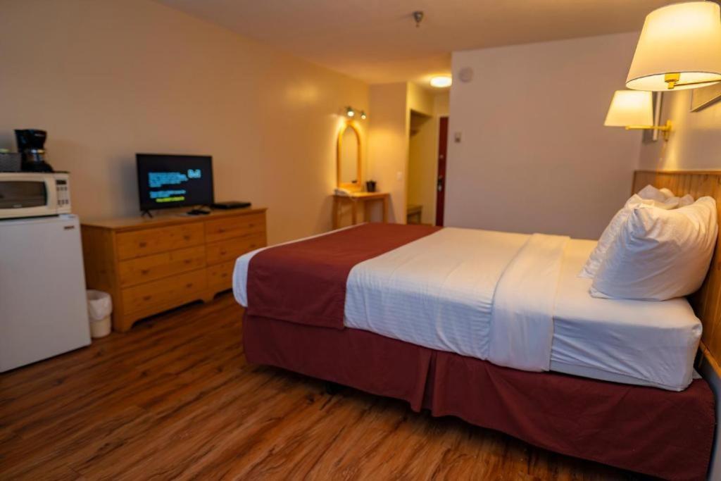 Canadas Best Value Inn- Riverview Hotel Whitehorse Luaran gambar