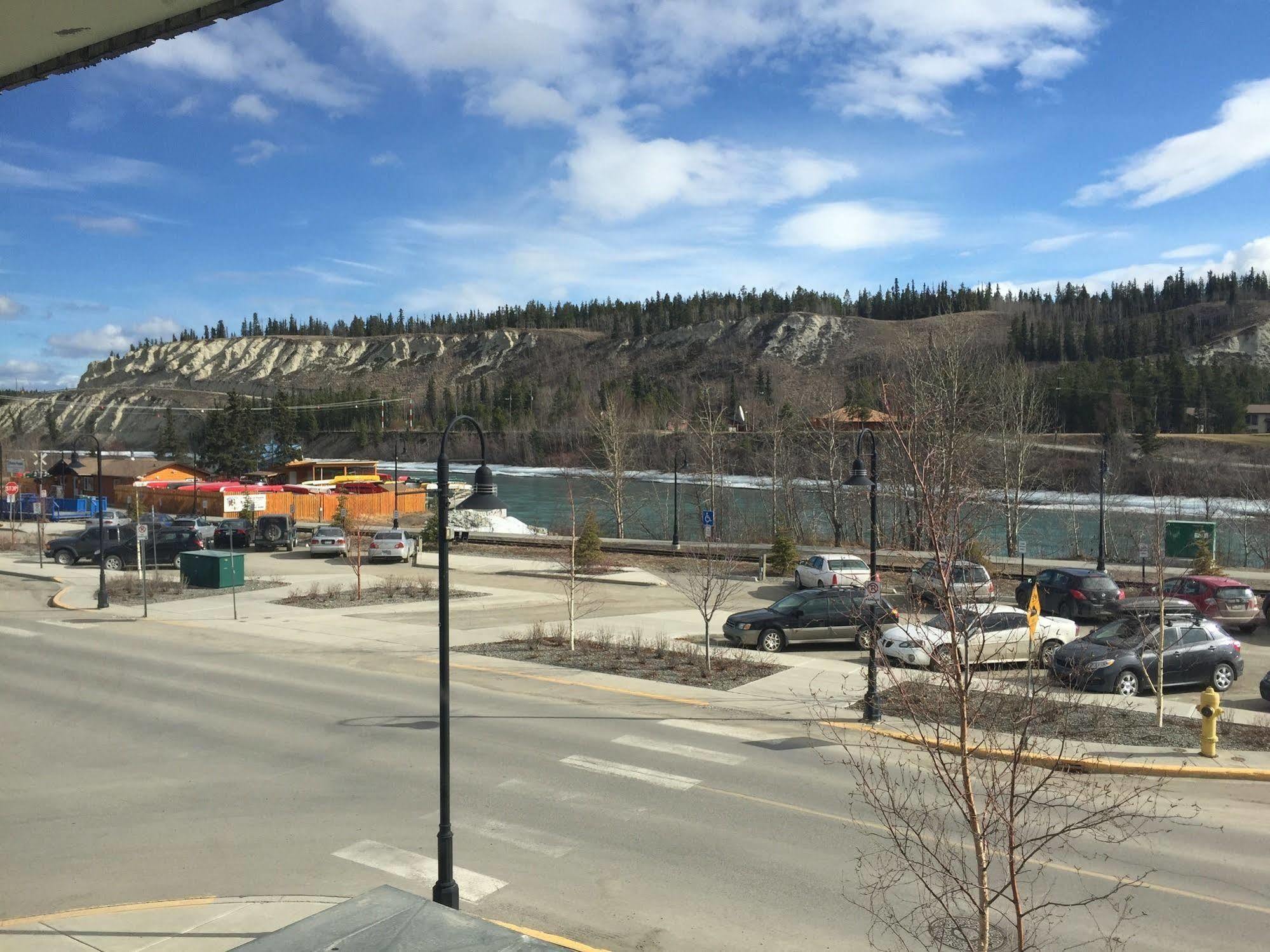 Canadas Best Value Inn- Riverview Hotel Whitehorse Luaran gambar